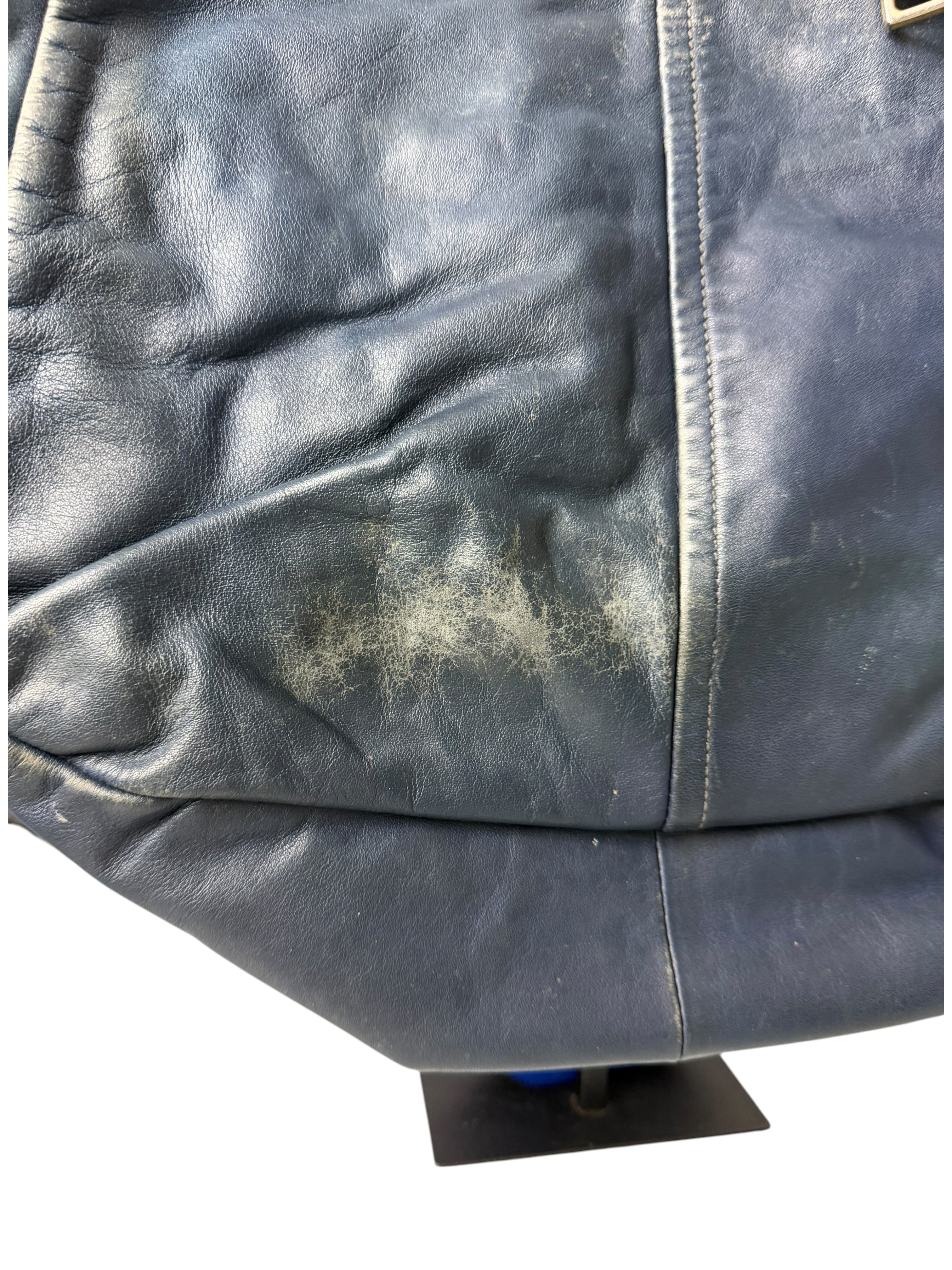 Sac Prada en cuir bleu brillant
